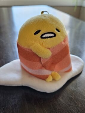 Gudetama The Lazy Egg Plush Keychain